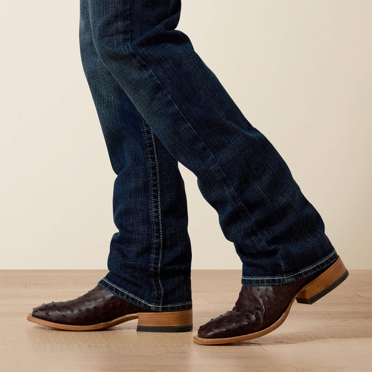 M4 Relaxed Stretch Adkins Boot Cut Jean - Ariat Everyday