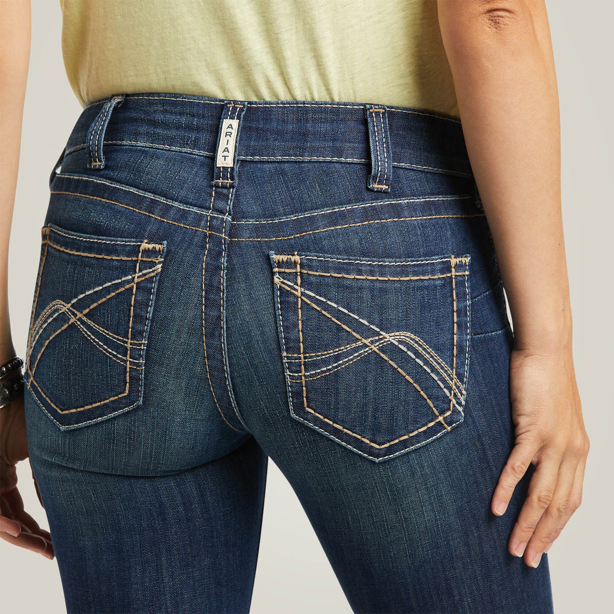 Mid Rise Corinne Boot Cut Jeans - Ariat Trusted