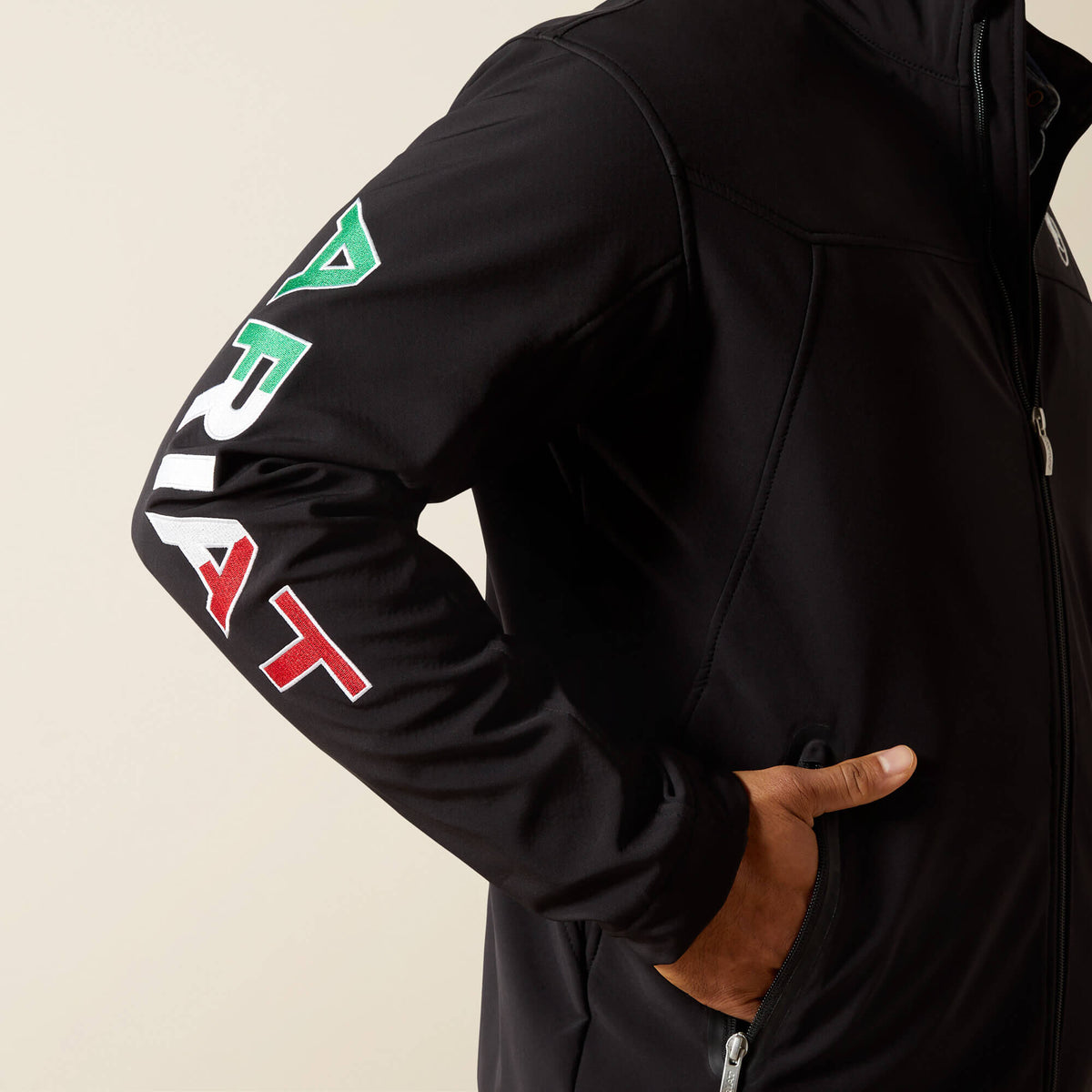 New Team Softshell MEXICO Jacket - Ariat Trending