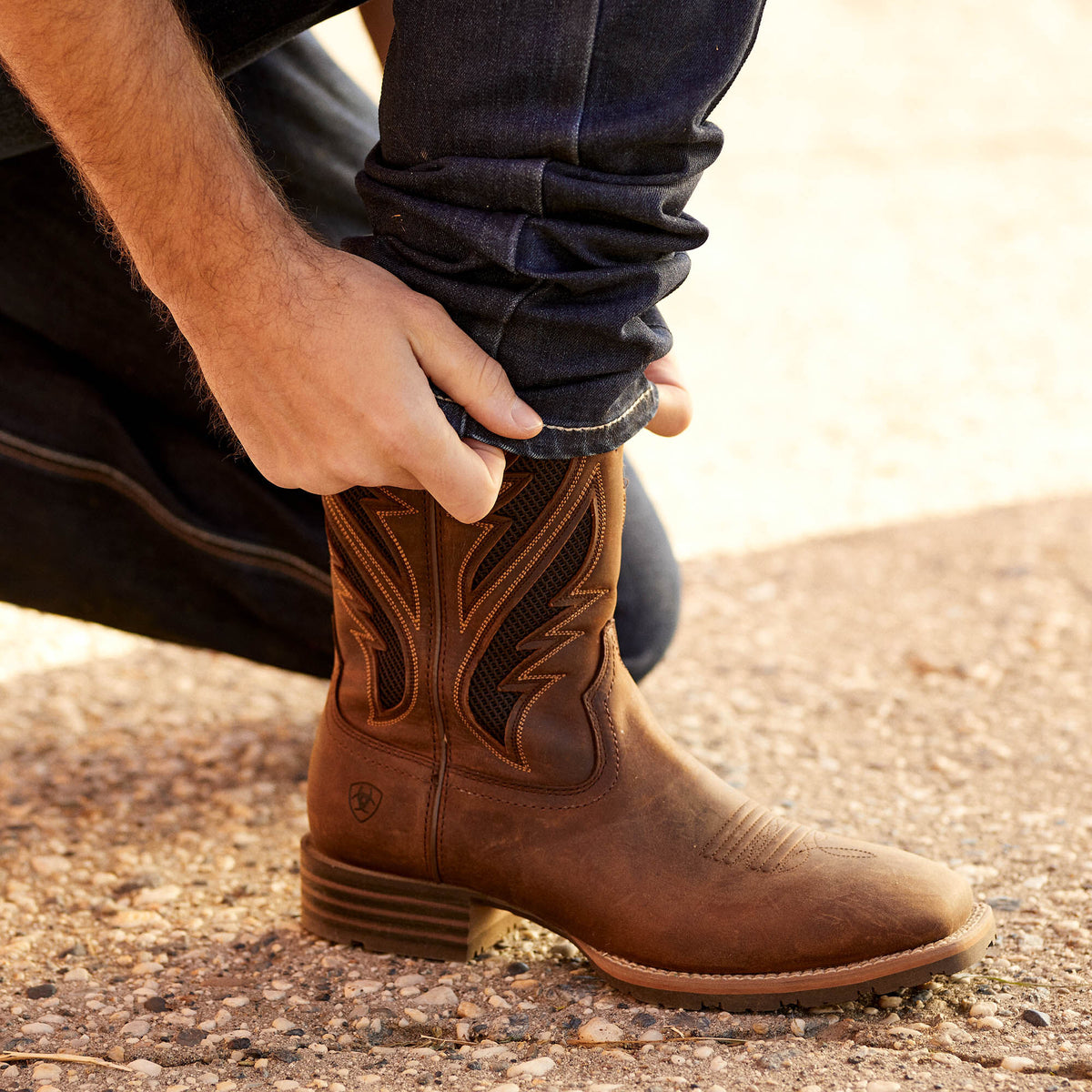 Hybrid VentTEK Western Boot - Ariat Smart Buy