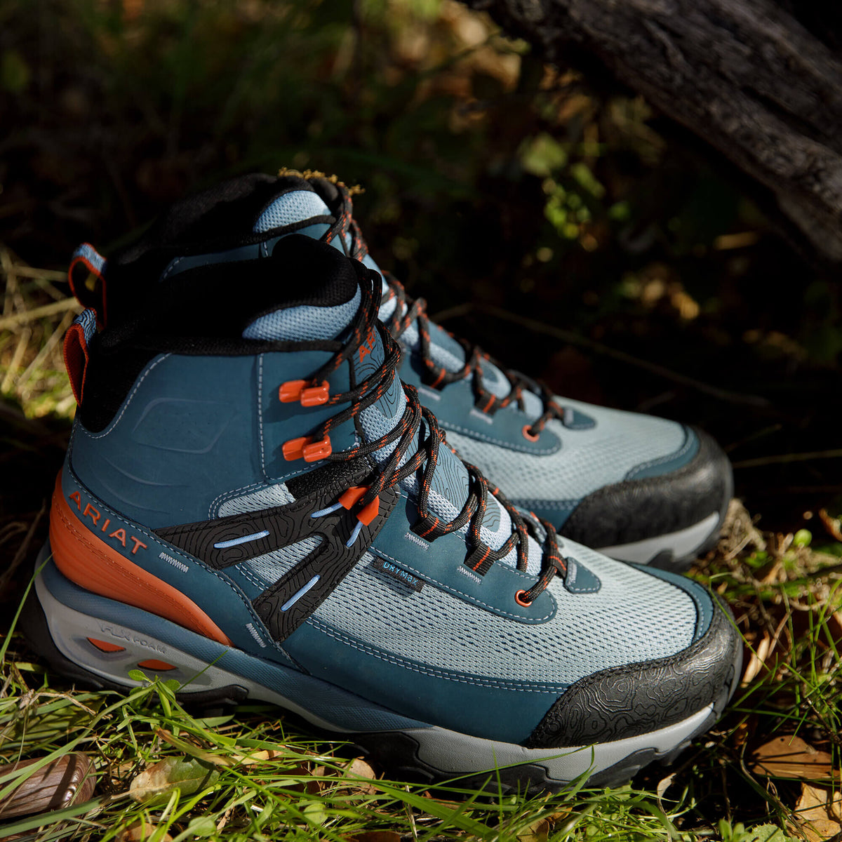 Traverse Mid Waterproof Hiking Boot - Ariat Trusted