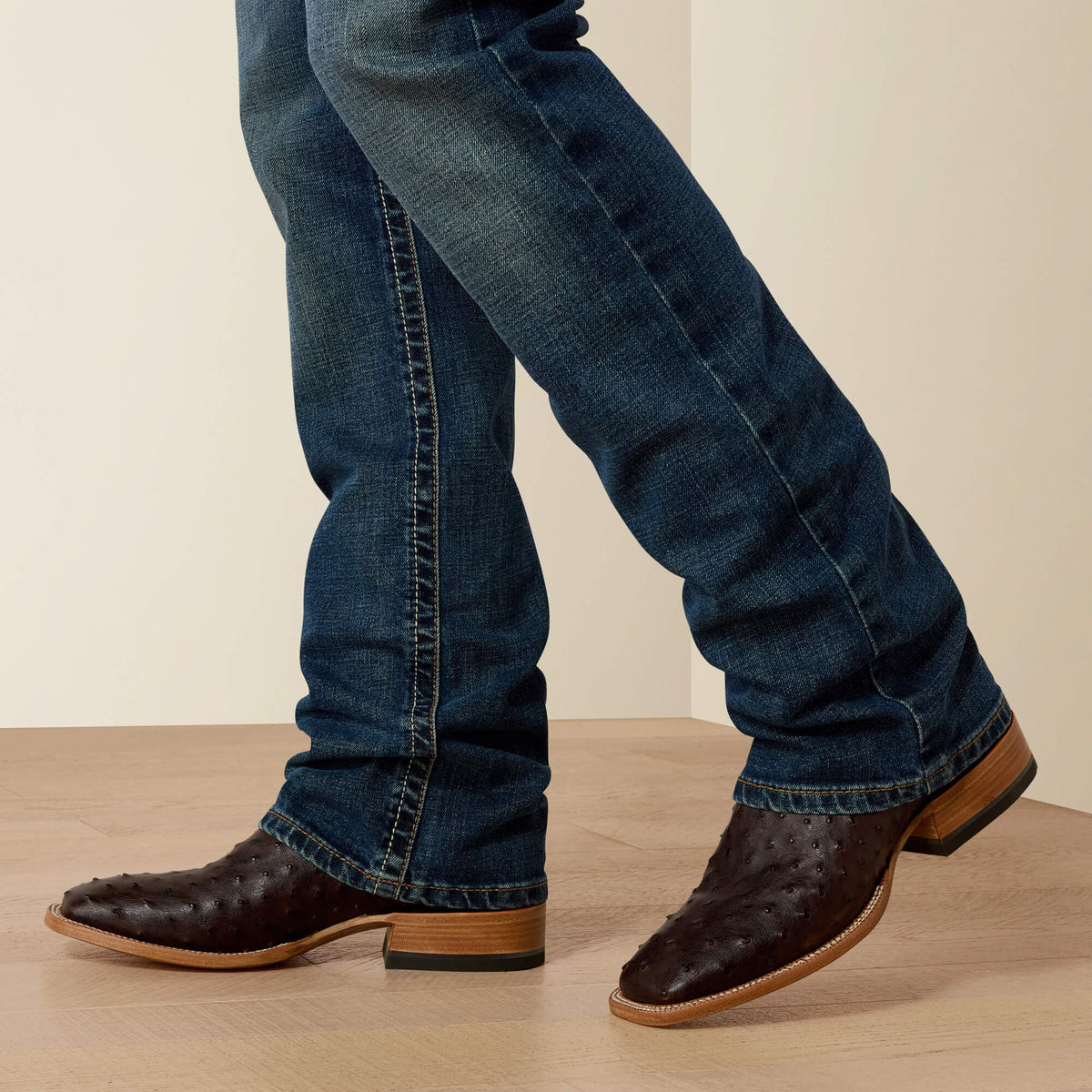 M4 Stretch Preston Boot Cut Jean - Ariat Classic
