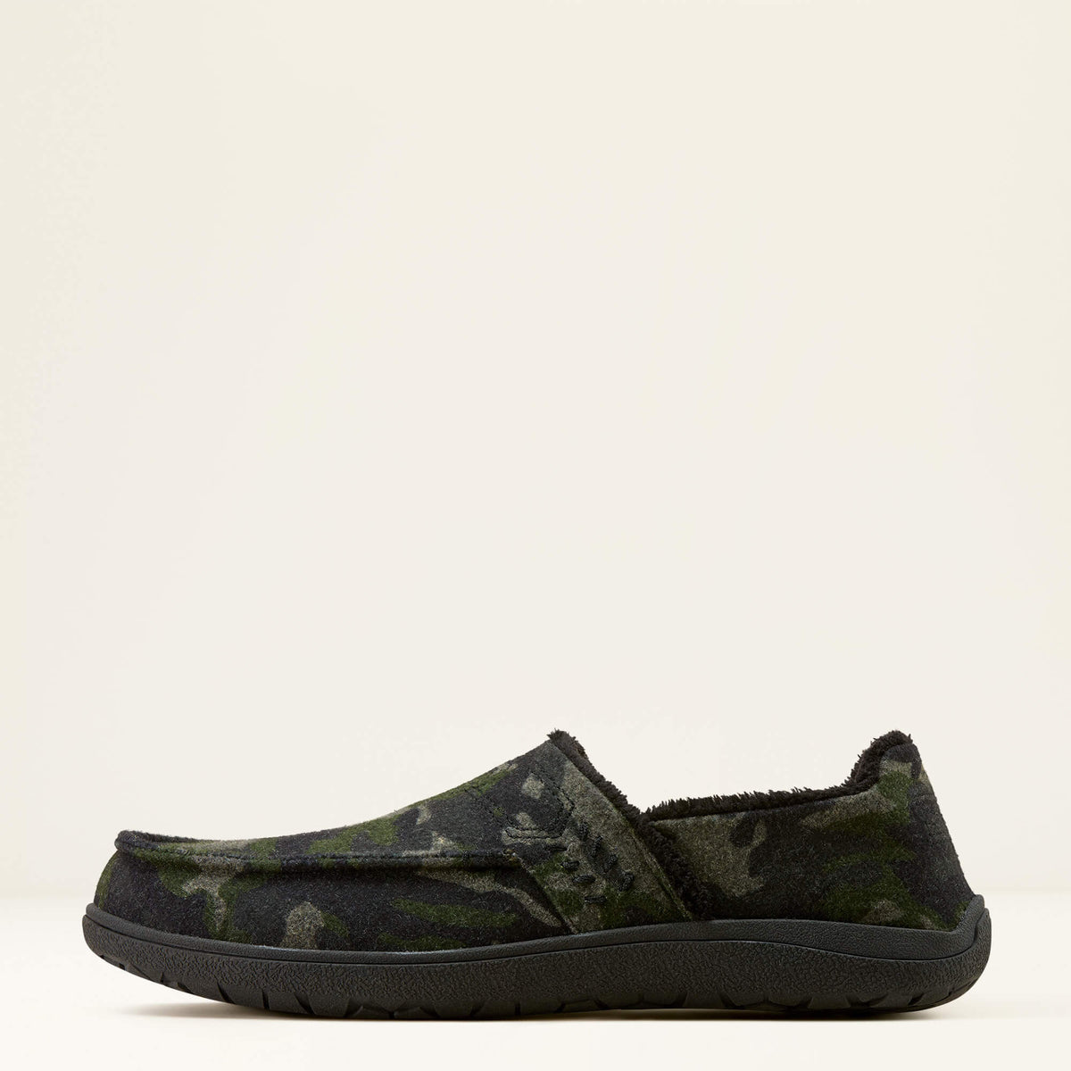 Restful Comfort Scuff Slipper - Ariat Essential