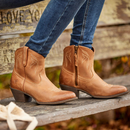 Darlin Western Boot - Ariat Exclusive