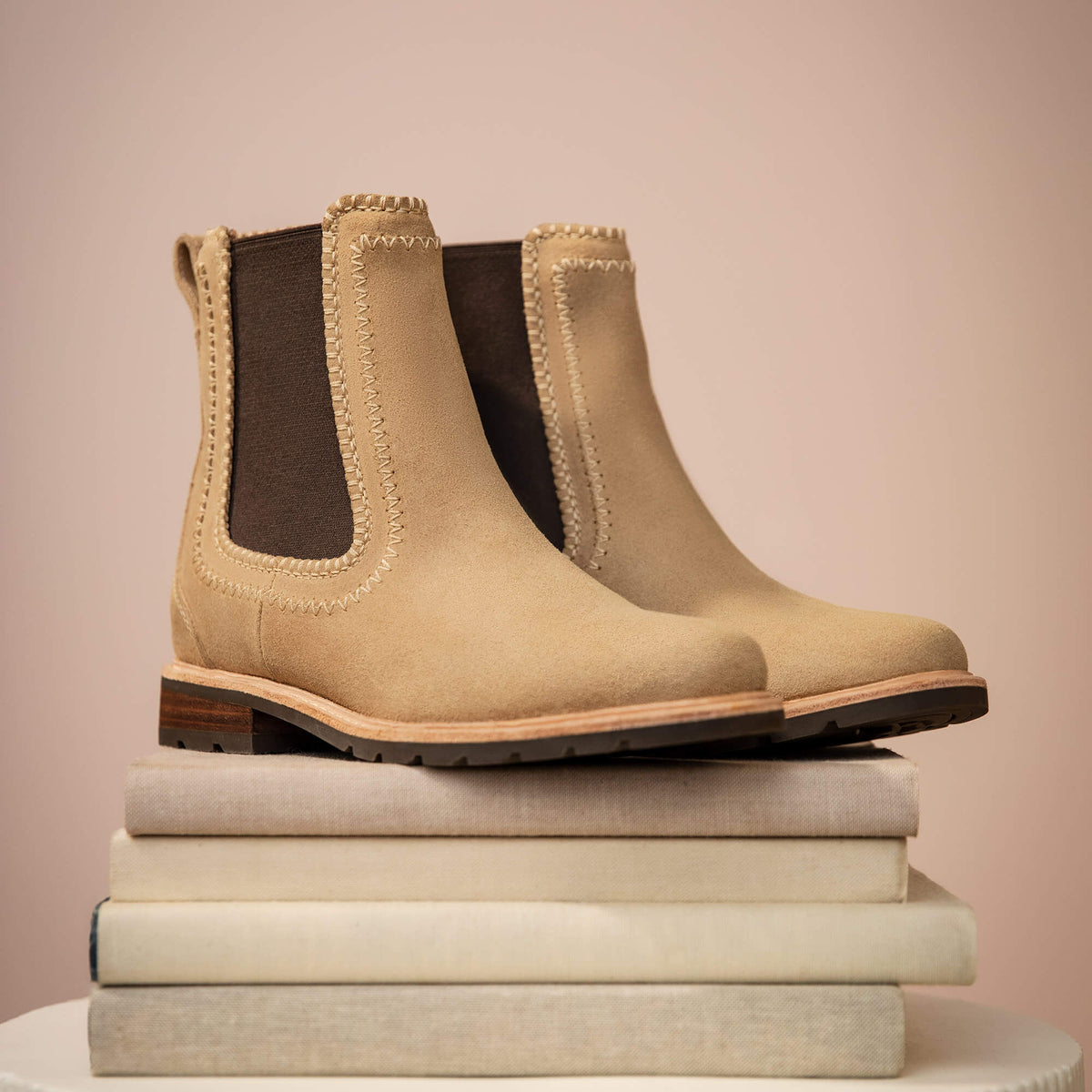 Wexford Whipstitch Chelsea Boot - Ariat Customer Favorite