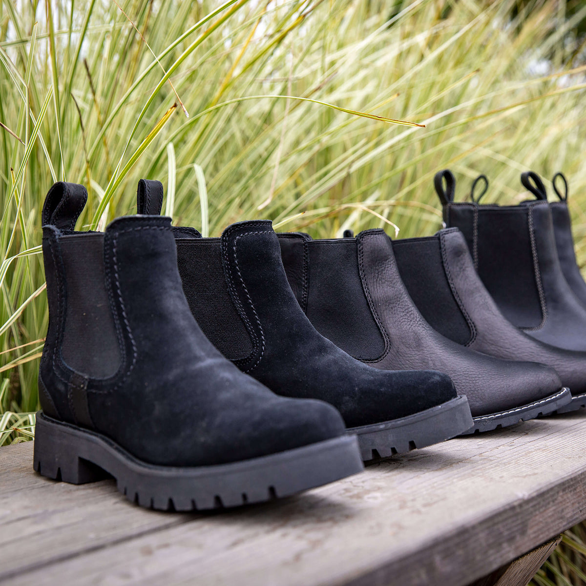 Wexford Lug Waterproof Chelsea Boot - Ariat Popular