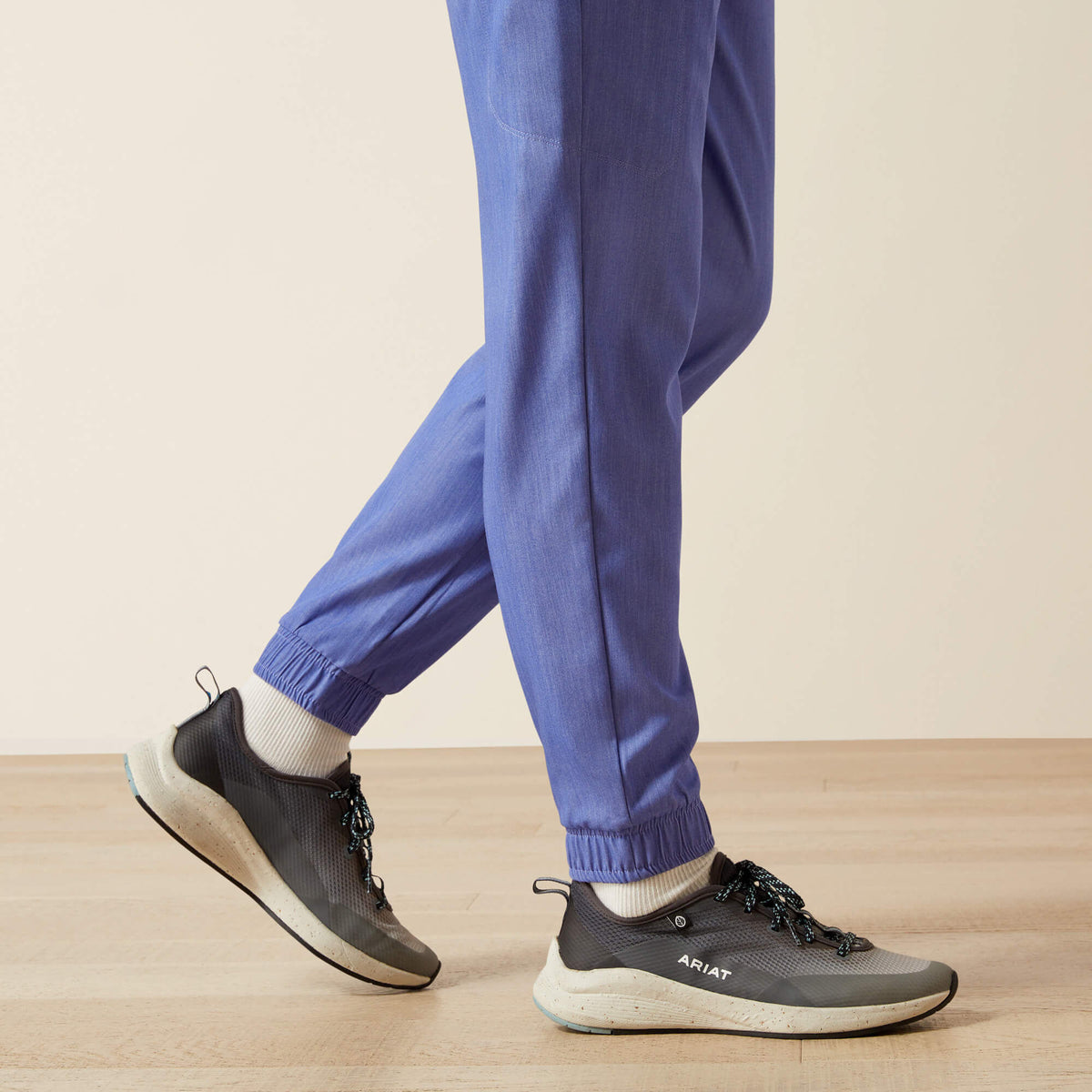 Blackwell Cargo Stretch Jogger Scrub Pant - Ariat Value