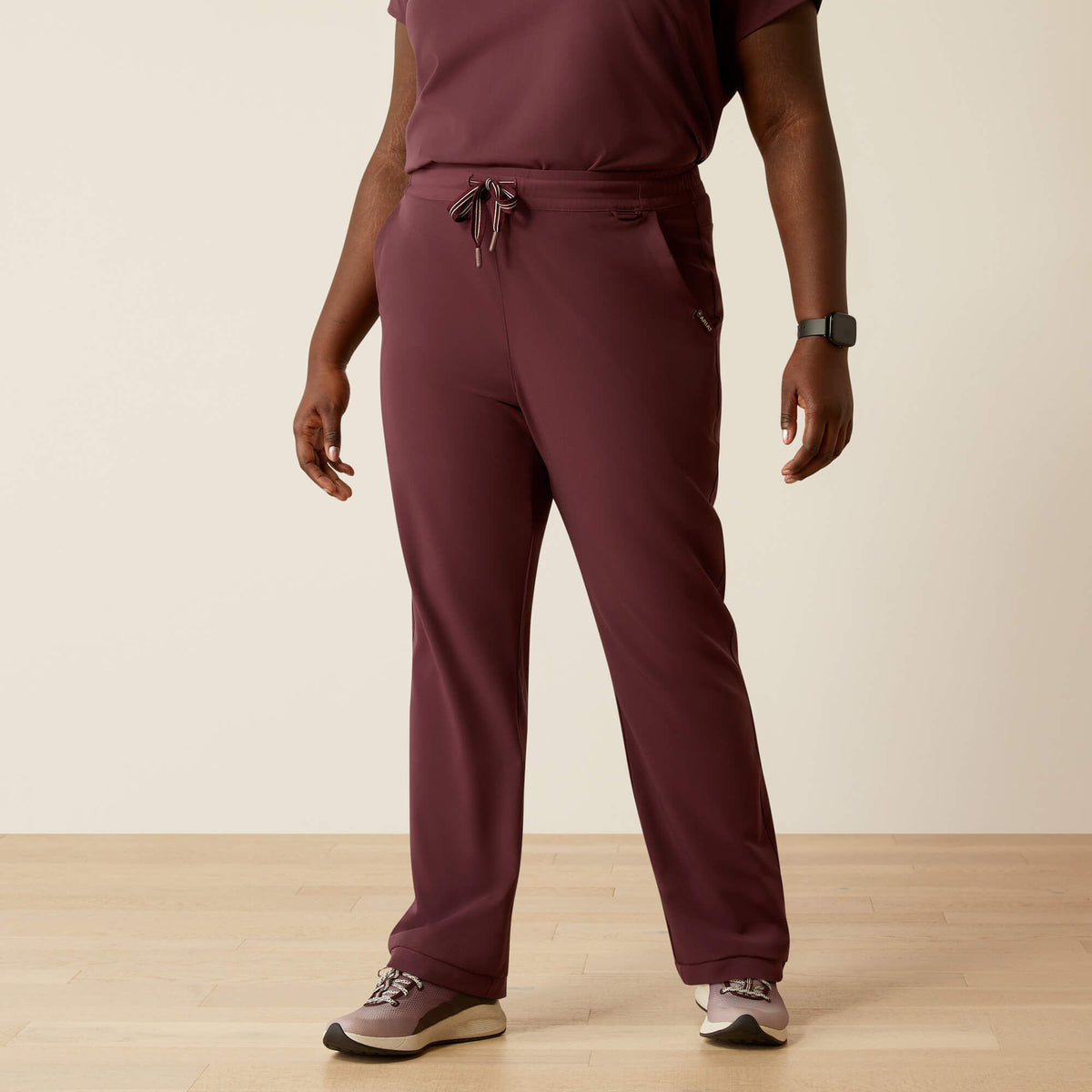 Nightingale Utility Stretch Scrub Pant - Ariat Exclusive