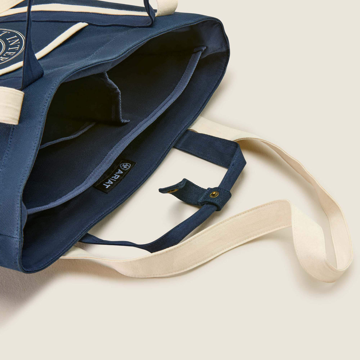 Collegiate Tote - Ariat New