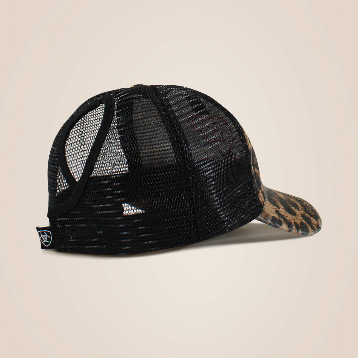 Embossed logo cheetah print cap - Ariat Top Pick