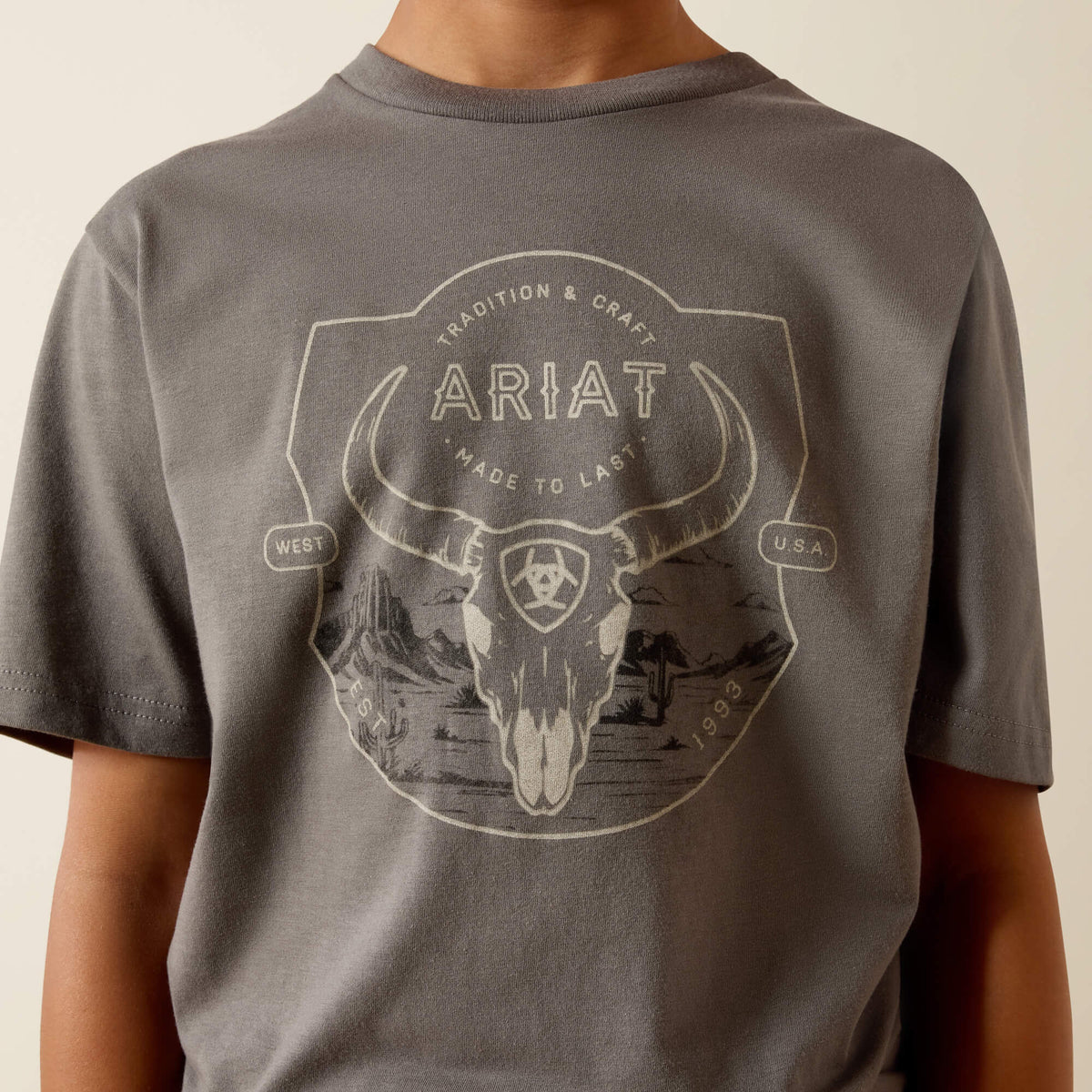 Ariat Desert Badge Tradition T-Shirt - Ariat Smart Buy