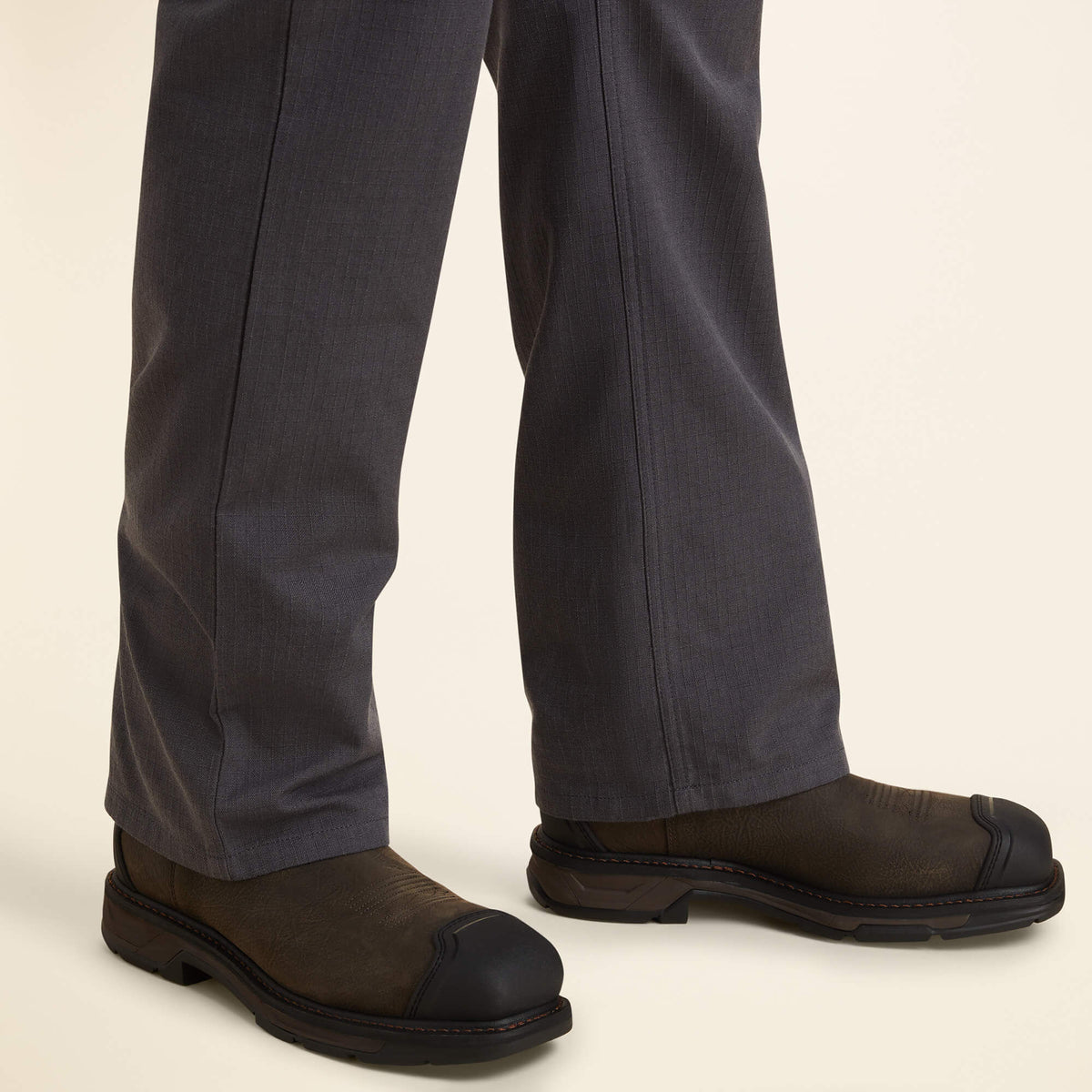FR M4 Relaxed Crossfire Straight Pant - Ariat Classic