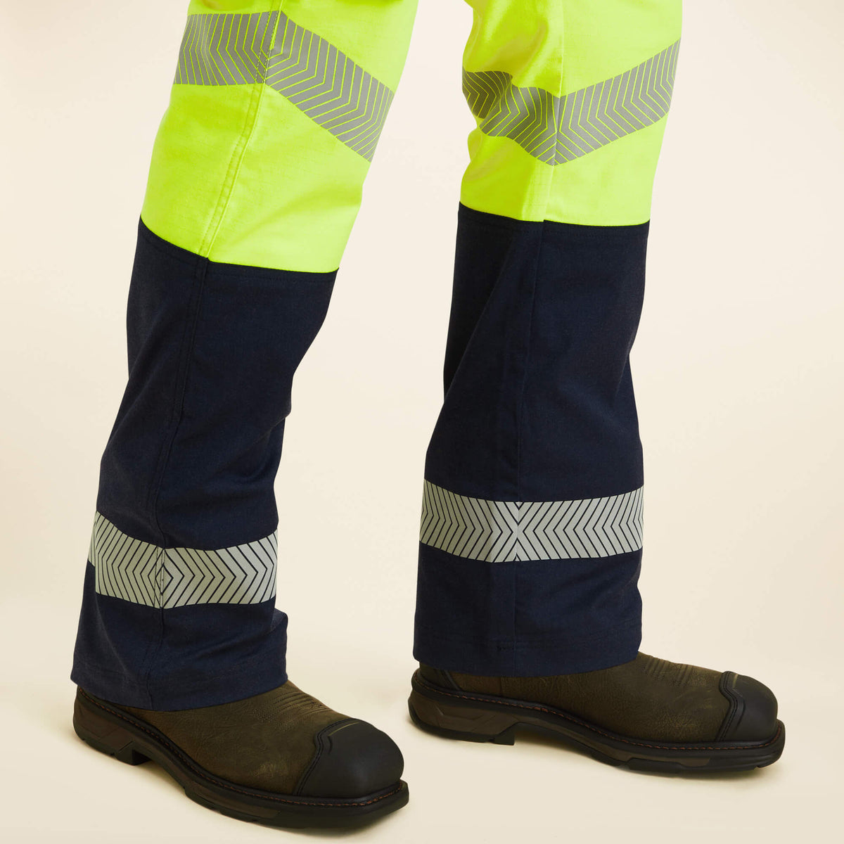 FR M7 Slim Hi-Vis Duralight Twill DuraStretch Straight Leg Pants - Ariat Sale