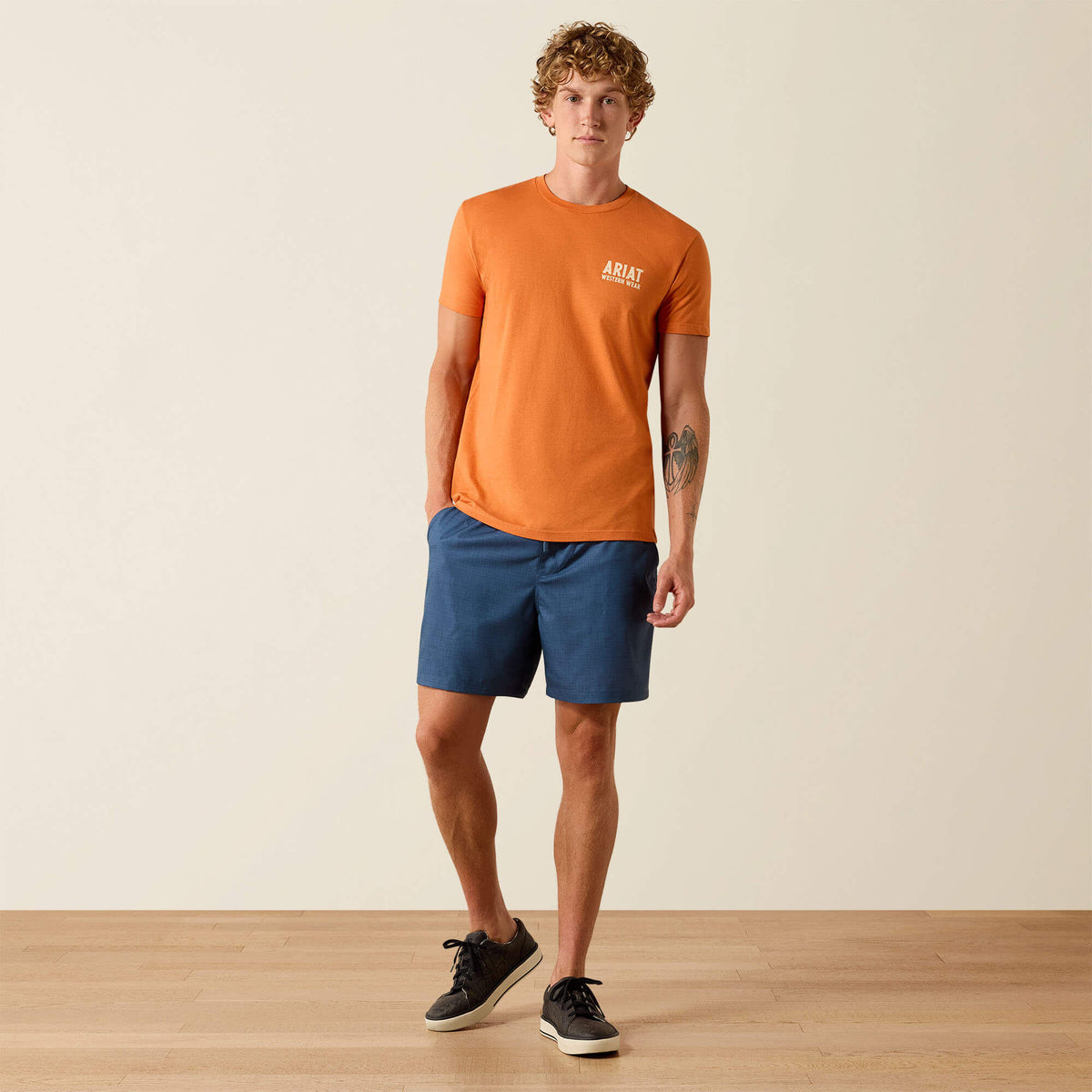 Ariat Outline Shop T-Shirt - Ariat Trending