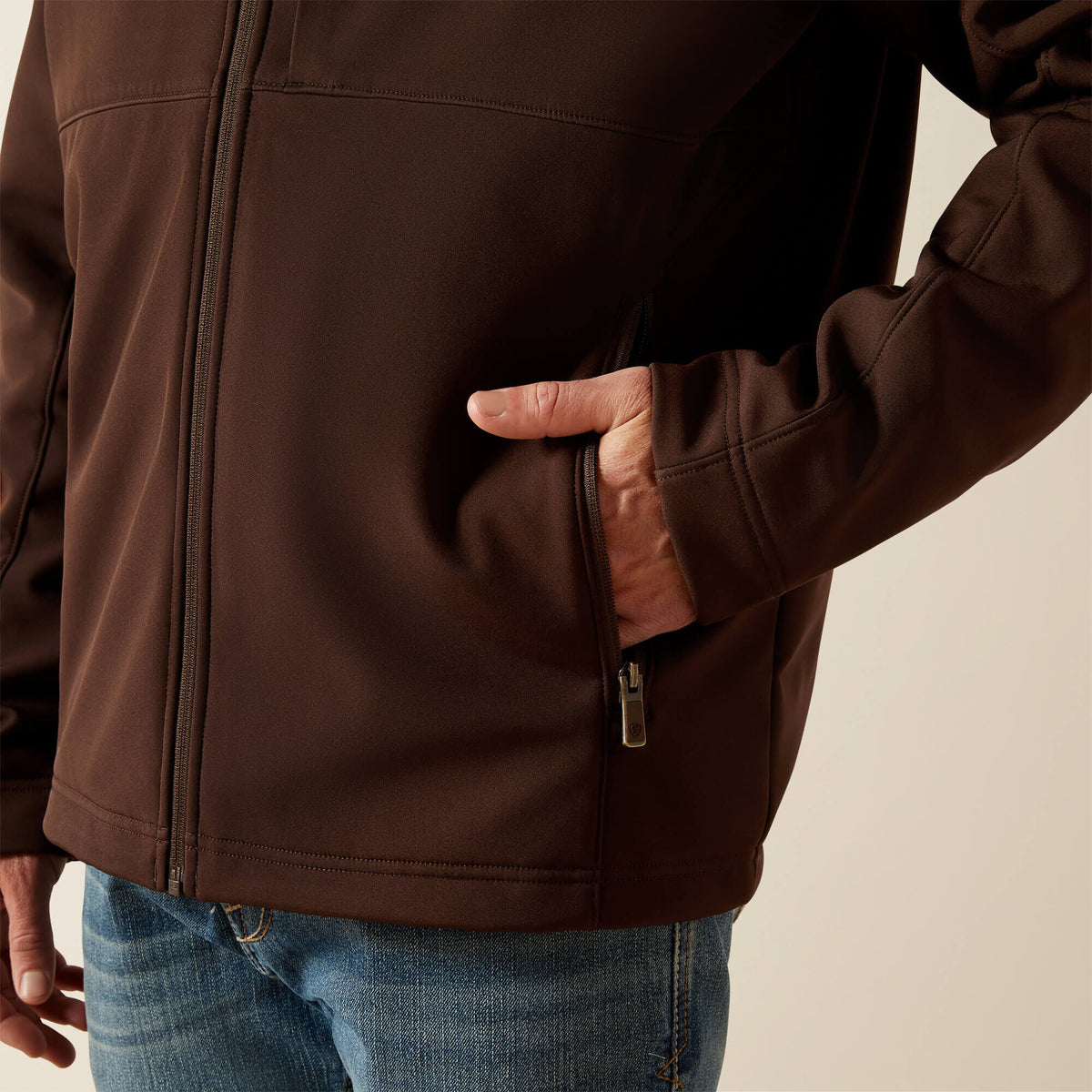 Vernon Softshell Jacket - Ariat Essential