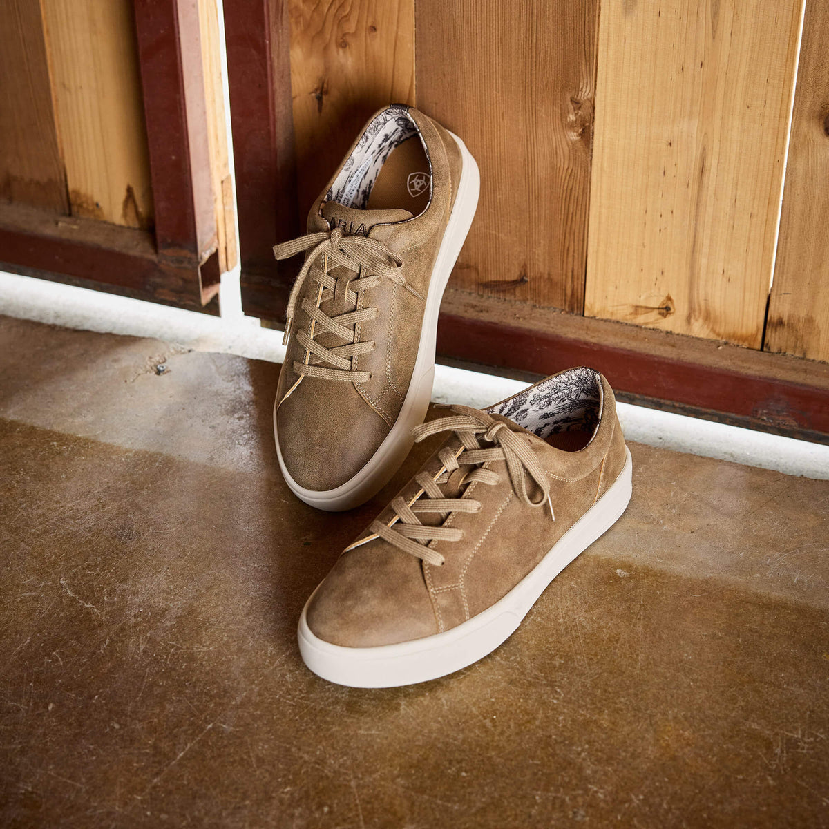 Sawyer Shoe - Ariat Trending