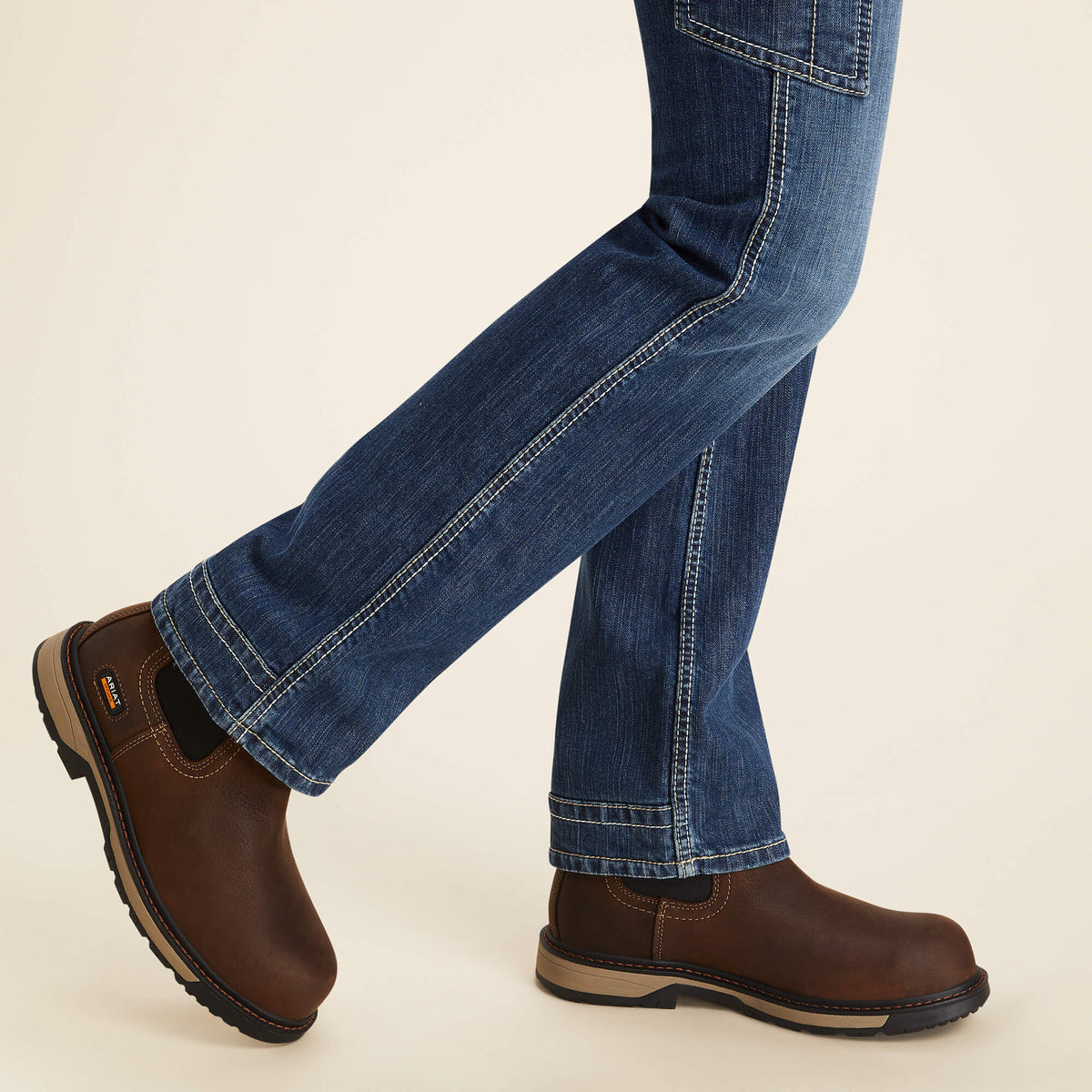 FR Perfect Rise Perfect Rise DuraLight Stretch Cell Phone DuraStretch Straight Leg Jeans - Ariat Value