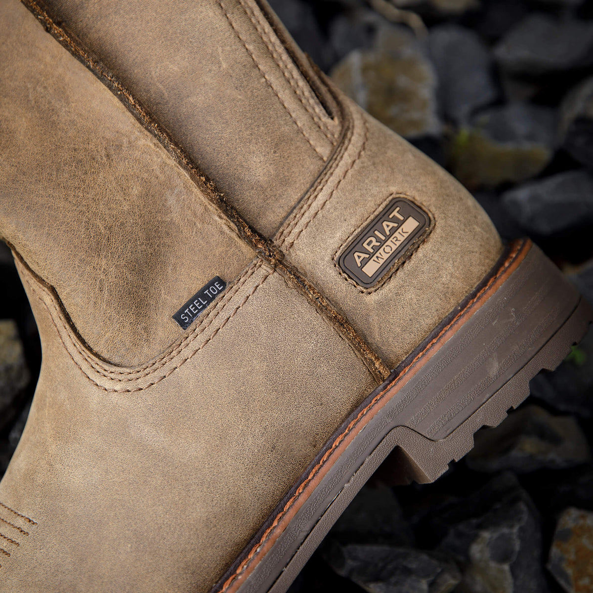 Activator Wide Square Toe Steel Toe Work Boot - Ariat Essential