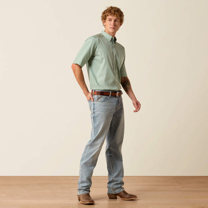 Lightweight Twill Classic Fit Shirt - Ariat Smart Buy